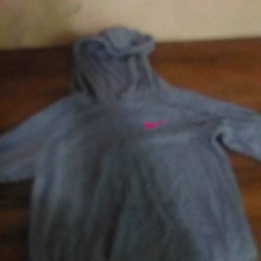Nike sweatshirt
